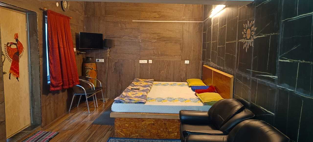 SVTM PONNERI - SUITE ROOM